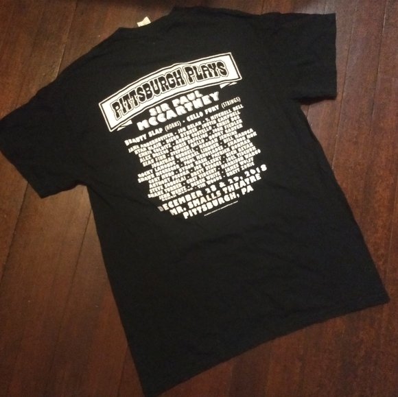PAUL MCCARTNEY CONCERT TRIBUTE T-SHIRT - Medium / Pittsburgh Plays Band Rock tee - Picture 7 of 11